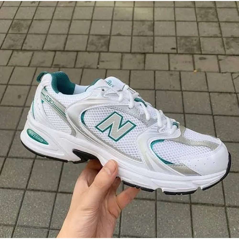 New Balance 530 white & silver