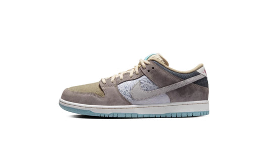 Nike SB Dunk Low